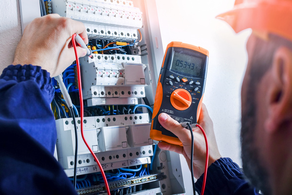 Tacoma licensed electrician you can trust in WA near 98404